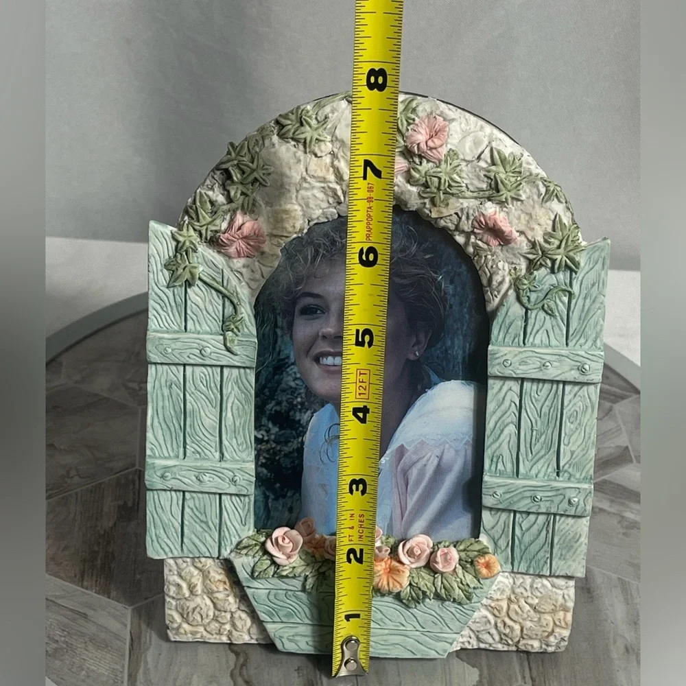 Decorative Floral Window Photo Frame Cottage Garden Style 3.5x5